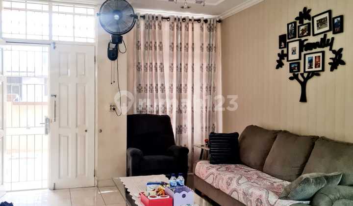 Dijual Rumah Furnished Taman Semanan Indah (TSI), Jakarta Barat 2