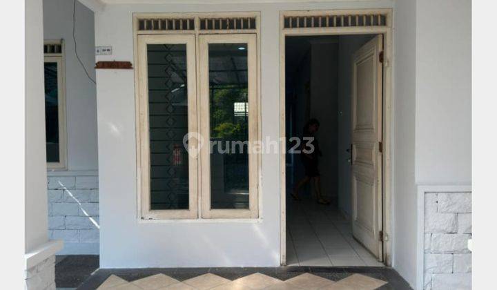 teras dijual cepat rumah bagus di