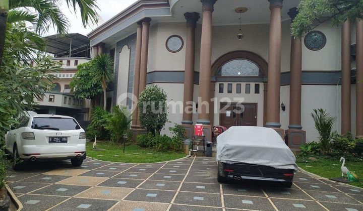 QUICK SALE! Spacious 2-Story House in Citra Garden 2, Kalideres, West Jakarta 2