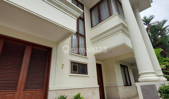 DIJUAL RUMAH MEWAH TOWNHOUSE DI KEMANG JAKARTA SELATAN 1