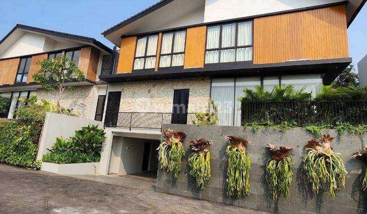 DIJUAL RUMAH MODERN TROPICAL DI KEMANG, JAKARTA SELATAN 1