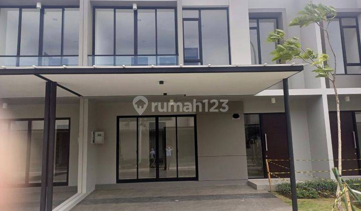 Disewakan Rumah Pik 2 Di Cluster Florida kosongan  1