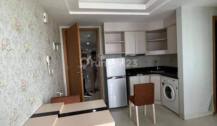 Di sewa  The Mansion Kemayoran 2br unit sangat bagus dan murah 1