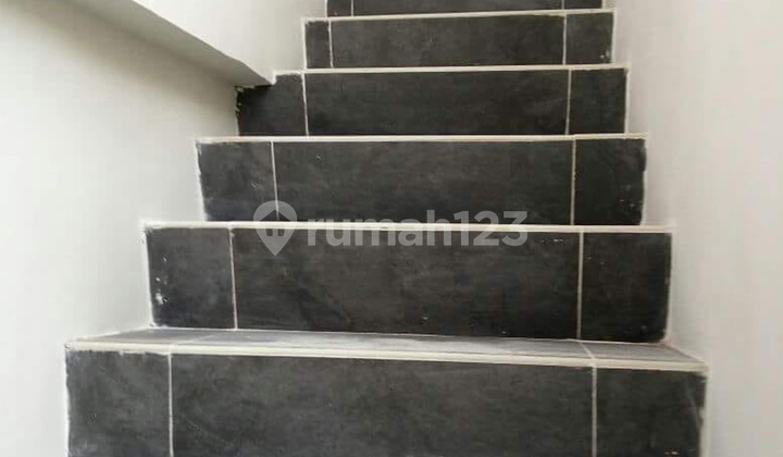Dijual Ruko 2 Lantai Royal City Loft Surabaya 2