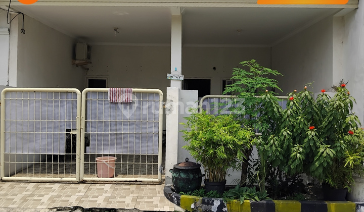 FOR SALE RESIDENTIAL HOUSE WIGUNA EAST STREET SURABAYA 1