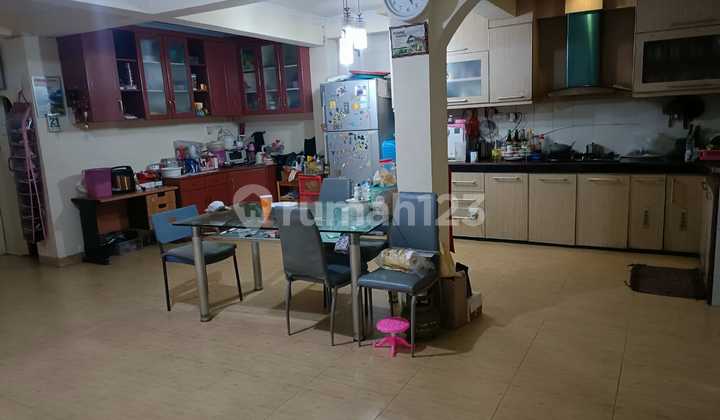 Rumah 3 Lantai Dijalan Arwana Penjaringan Jakarta Utara 2