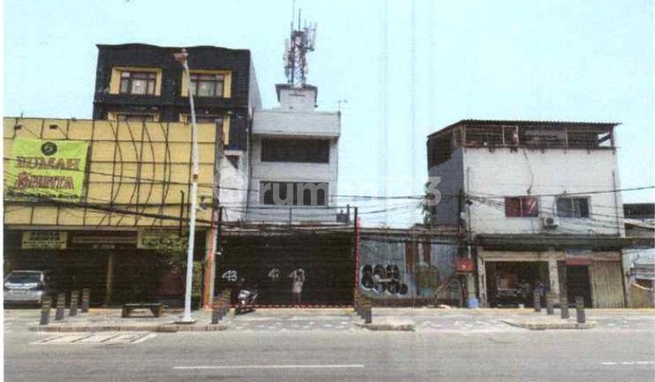 Affordable 2-Story Shop House Ready to Occupy in Mangga Dua 2