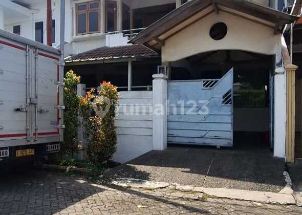 Rumah 2 Lantai Harga Murah Bagus Kelapa Dua
