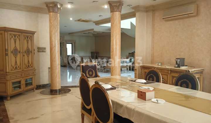 Rumah Siap Huni 2 Lantai Bagus di Menteng 2