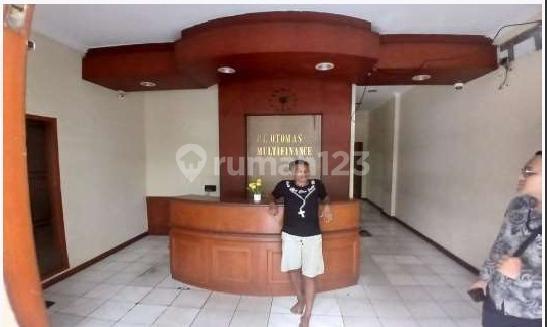 Shop House Suitable for Investment and Business Market Price 12 M