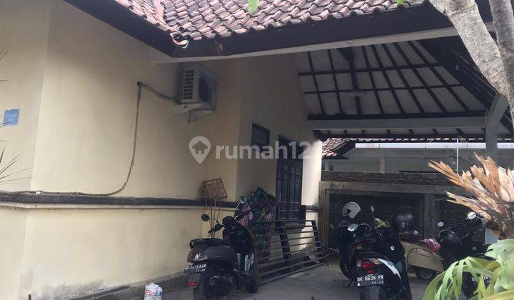 Rumah Dekat Ke Jalan Raya Di Padma Penatih Denpasar Bali 2