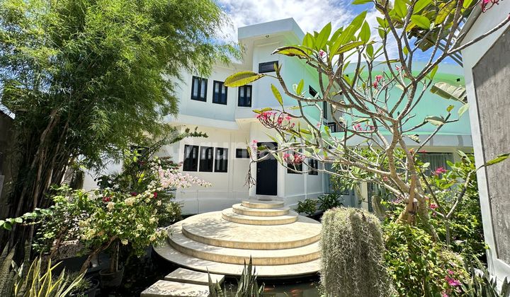 Luxury Villa Nusa Dua Hill, Mountain, Sea and GWK View Luxury Villa Nusa Dua Hill, Mountain, Sea and GWK View