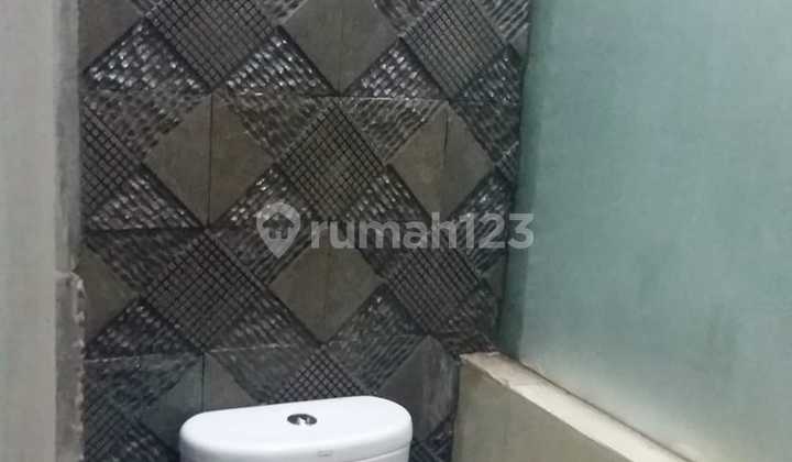 Minimalist House in Beranda Garden Housing, South Kuta 2