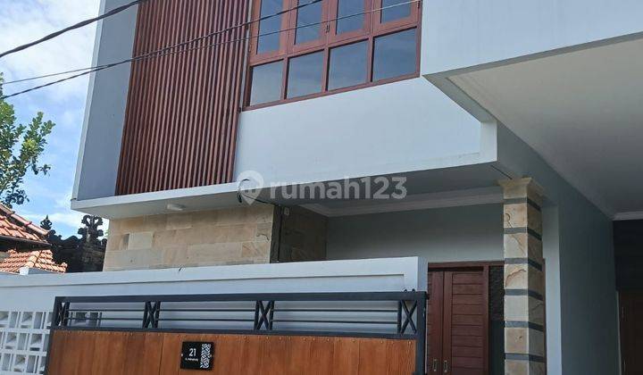 Rumah Baru Semi Villa Lingkungan Tenang Di Sanur Bali 1