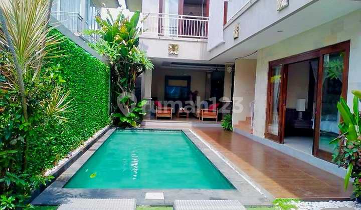 Villa 2 Lantai Puri Gading Jimbaran Dekat Tempat Wisata