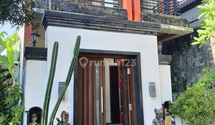 2 Storey House Corner Position In Muding Kerobokan 1