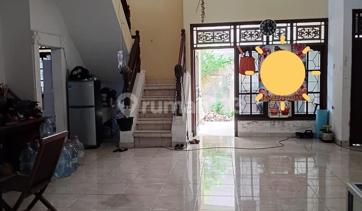 Rumah 2 Lantai Jl Menuri Kesiman Kertalangu Denpasar Timur, Bali 2