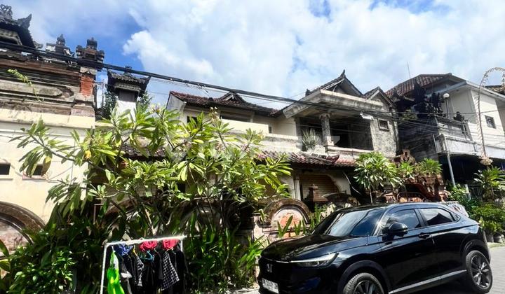Rumah 2lantai Kertapura Teuku Umar Denpasar Barat,shm&imb Lengkap