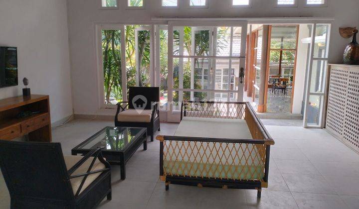 Villa for Rent Near Beach Club Berawa Beach Canggu Bali 2