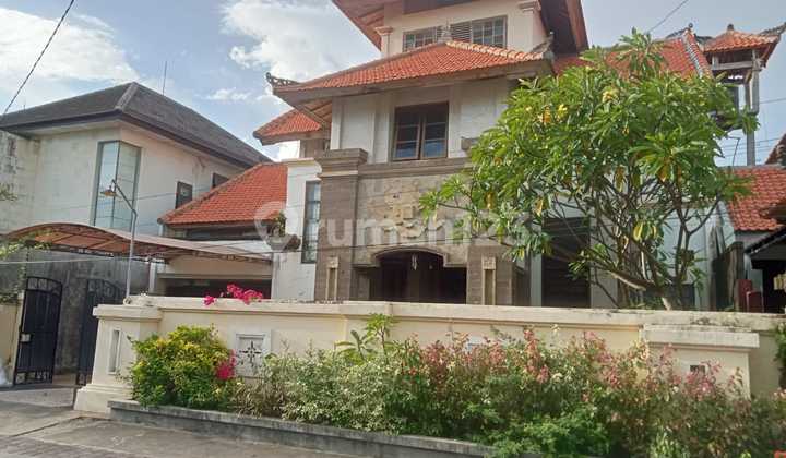 Rumah 2 Lantai Kawasan Premium Tukad Badung Denpasar Selatan