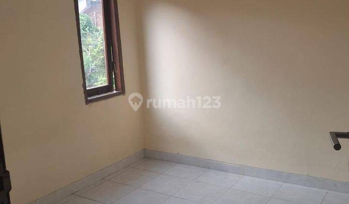 Disewakan Townhouse 2 Lantai 4kamar Tidur Di Renon Denpasar 2