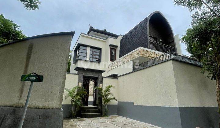 Modern Villa In High Land Housing Benoa Bali 1