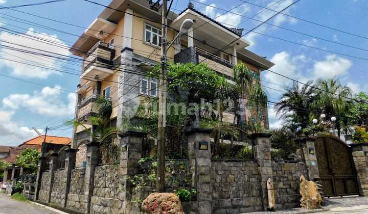 Rumah Megah & Kokoh Lantai 3 Gatot Subroto, Denpasar Barat 2