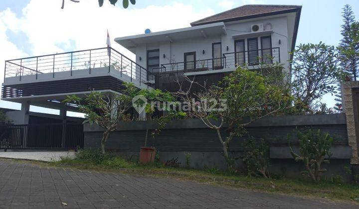 Fully Furnished Villa Style House Ready to Occupy in Pecatu Bali 1