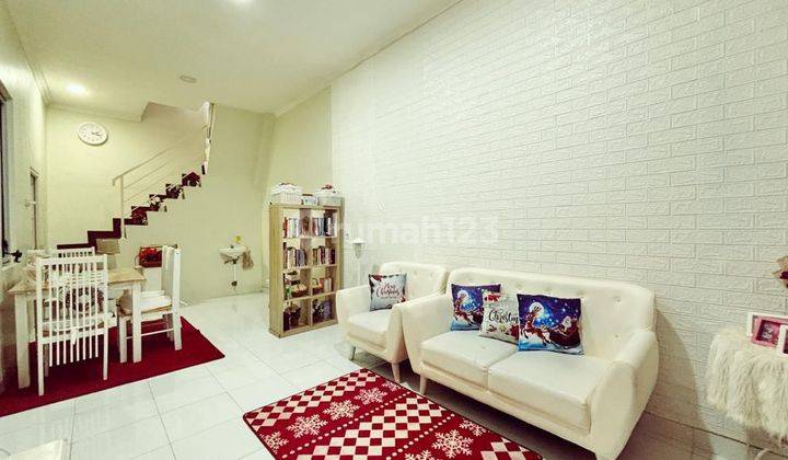 Rumah Modern Semi Furnished di Cluster Navona Gading Serpong  1