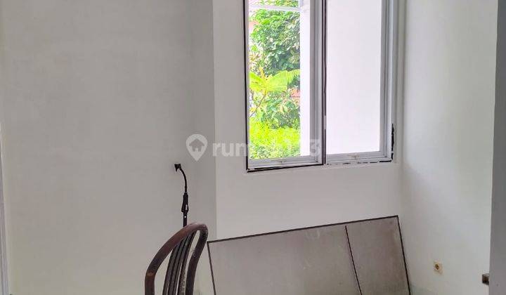 Rumah Bagus Lt 240 Siap Huni di Alam Sutera 2