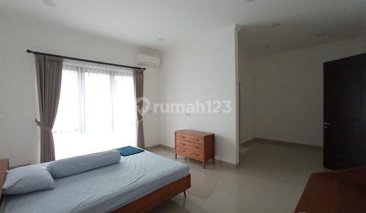 Rumah Bagus Bangunan Mandiri Posisi Hoek Di Leora Alam Sutera 6