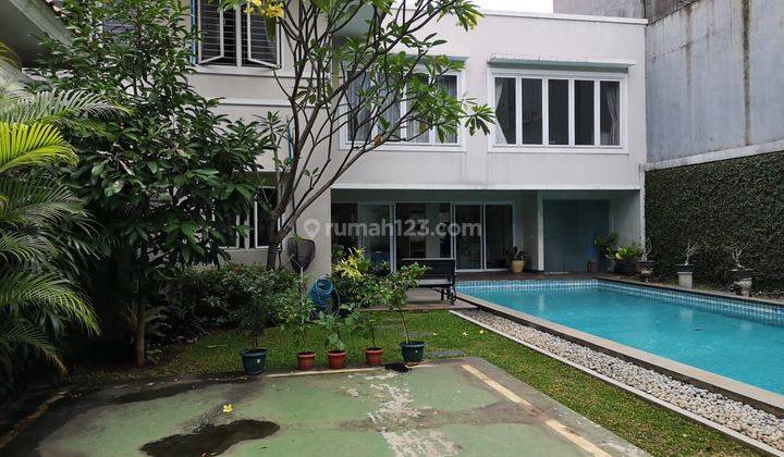 Rumah Mewah Ada Private Pool Di Puspita Loka Bsd Serpong 1