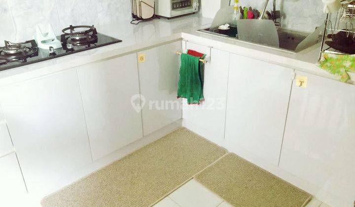 Rumah Modern Semi Furnished di Cluster Navona Gading Serpong  2