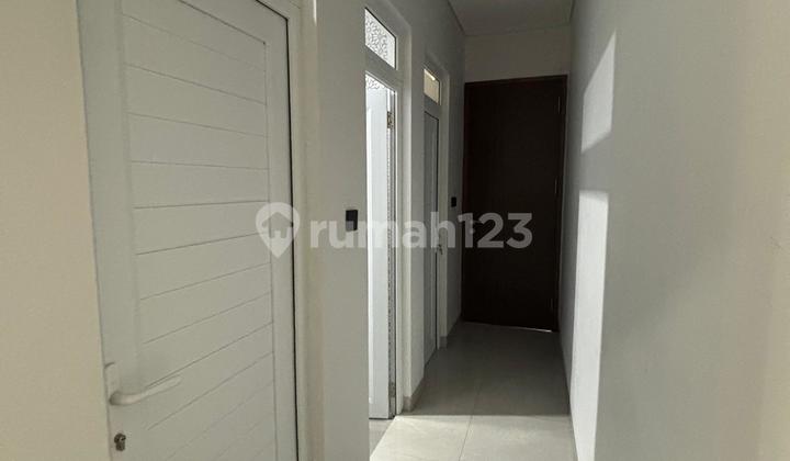 Rumah Baru Hook Split Level 13X17 di Cosmo The Icon, Bsd City 2