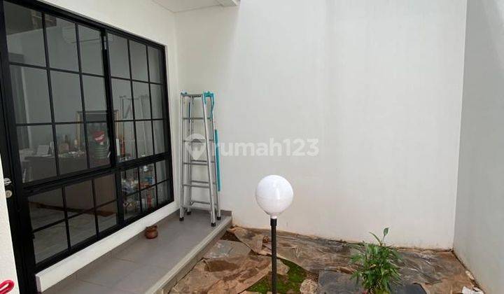 Rumah 3 Lantai Siap Pakai Di Cluster Winona Alam Sutera 2