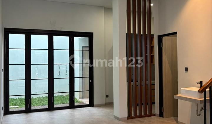 New Unfurnished House with Kitchen Set Bonus, Certified Title in Alam Sutera 2