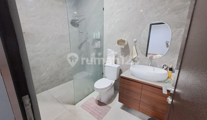 Furnished House with Mezzanine and SHM Certificate at Villa Melati Mas 2