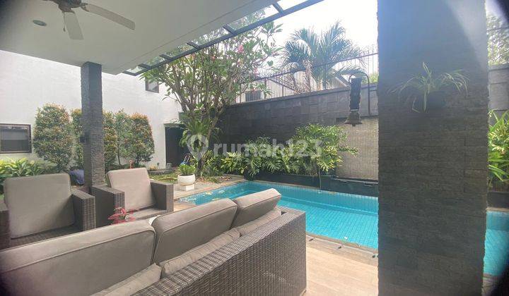 Rumah Bagus Semi Furnished di Virginia Lagoon Telaga Golf Bsd, Tangerang 1