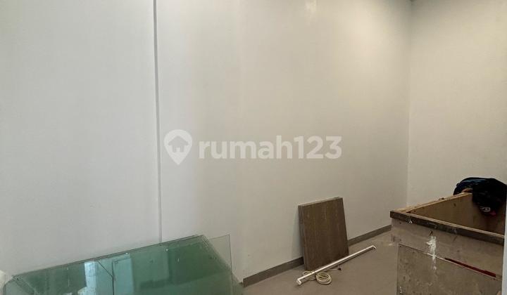 3-Story Unfurnished House 7X16, Eligible for Mortgage in Alam Sutera 2