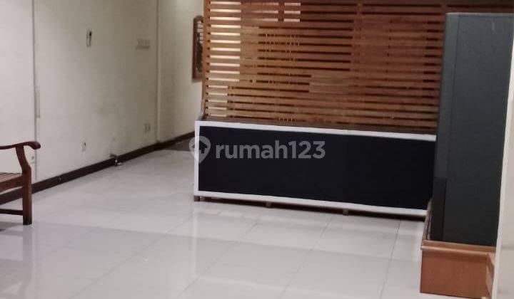 Ruko Dijual Surya Sumantri Bandung Siap Pakai 1