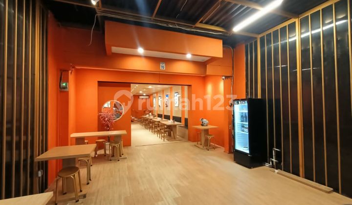 For Rent: Well-Maintained Ex-Restaurant Shop House in Mekarwangi, Bandung