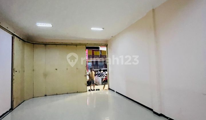 Strategic Shop House for Sale in Tanjung Sari Sumedang Strategic Shop House for Sale in Tanjung Sari Sumedang
