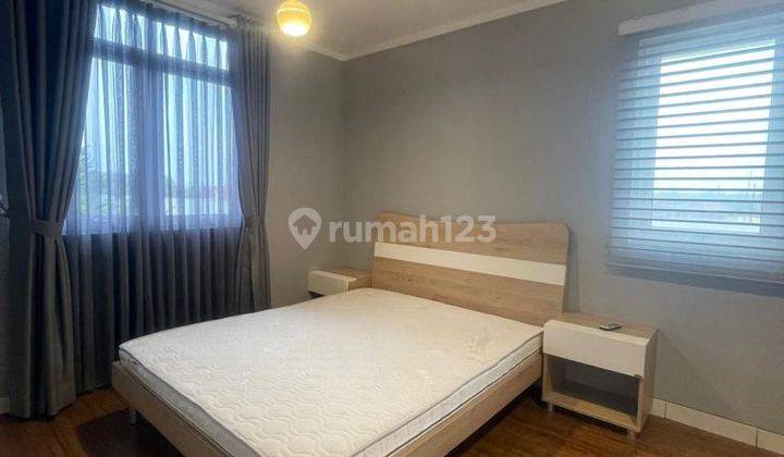 Disewakan Rumah Summarecon Bandung Posisi Hook Furnished 2