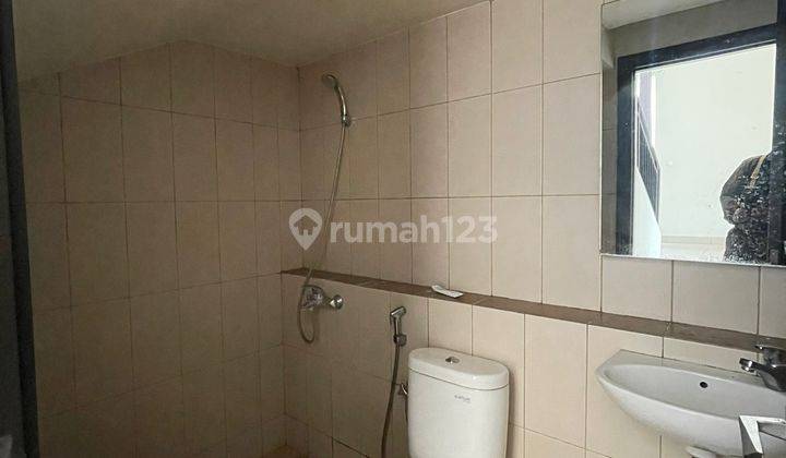  Sewa Rumah Semi Furnish di Cluster Btari Summarecon 19