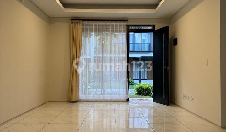 Minimalist House for Rent Ready to Occupy in Kota Baru Parahyangan