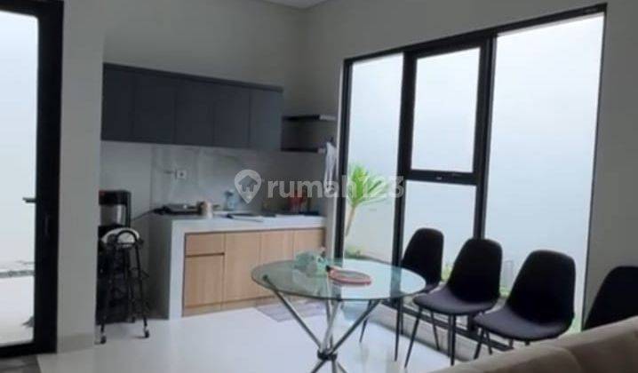 Disewakan Rumah Summarecon Bandung Cluster Emily 1