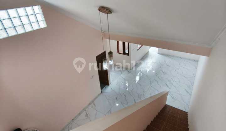 Dijual Rumah di Taman Holis Indah Bandung Lingkungan Nyaman 2