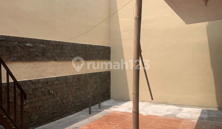 Disewakan Rumah di Kota Baru Parahyangan Semi Furnished 2