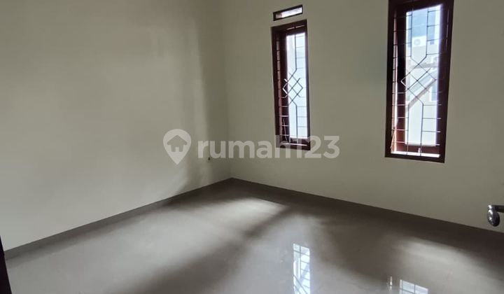 Dijual Rumah Terawat di Taman Kopo Indah Bandung 2