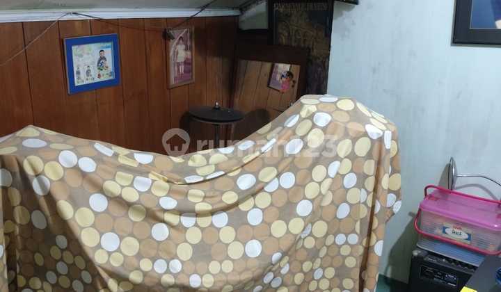 For Sale Classic House in Kopo Permai Bandung 2